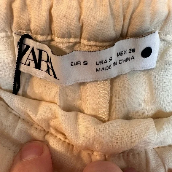 NWOT Zara Off white Crochet Pencil skirt S - Picture 8 of 9